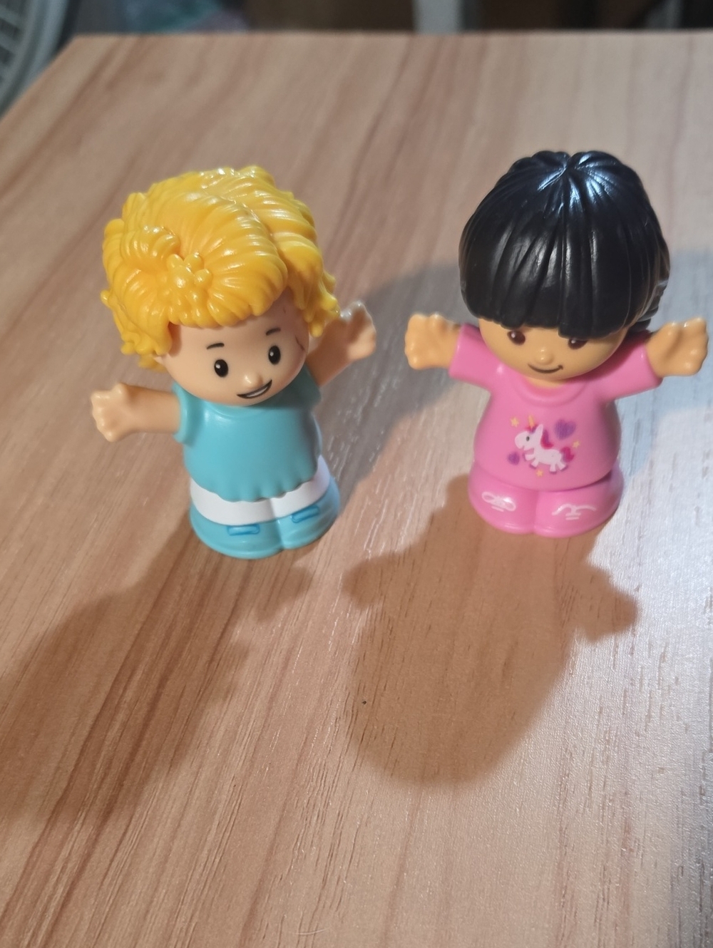 LITTLE PEOPLE Cute Kids Play Figures Set - Pink and Teal